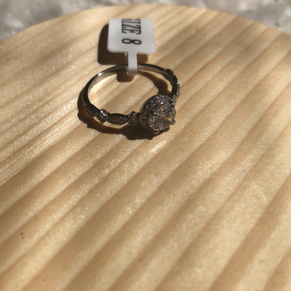 NWT Charmed Aroma Silver Ring Size 8 - Picture 1 of 6